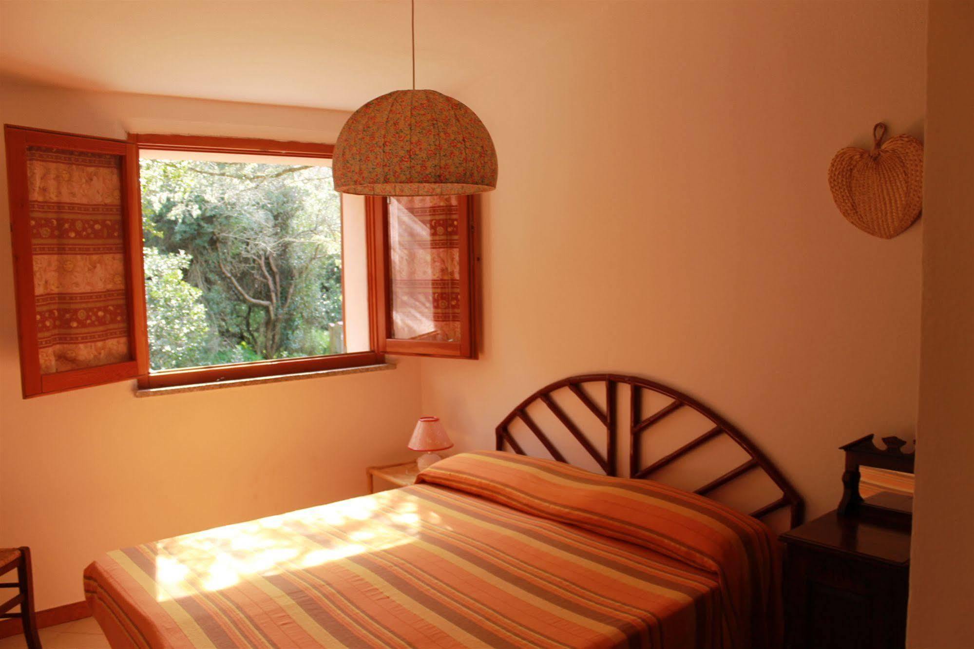 Rena Garden Apartments Santa Teresa Gallura Eksteriør bilde